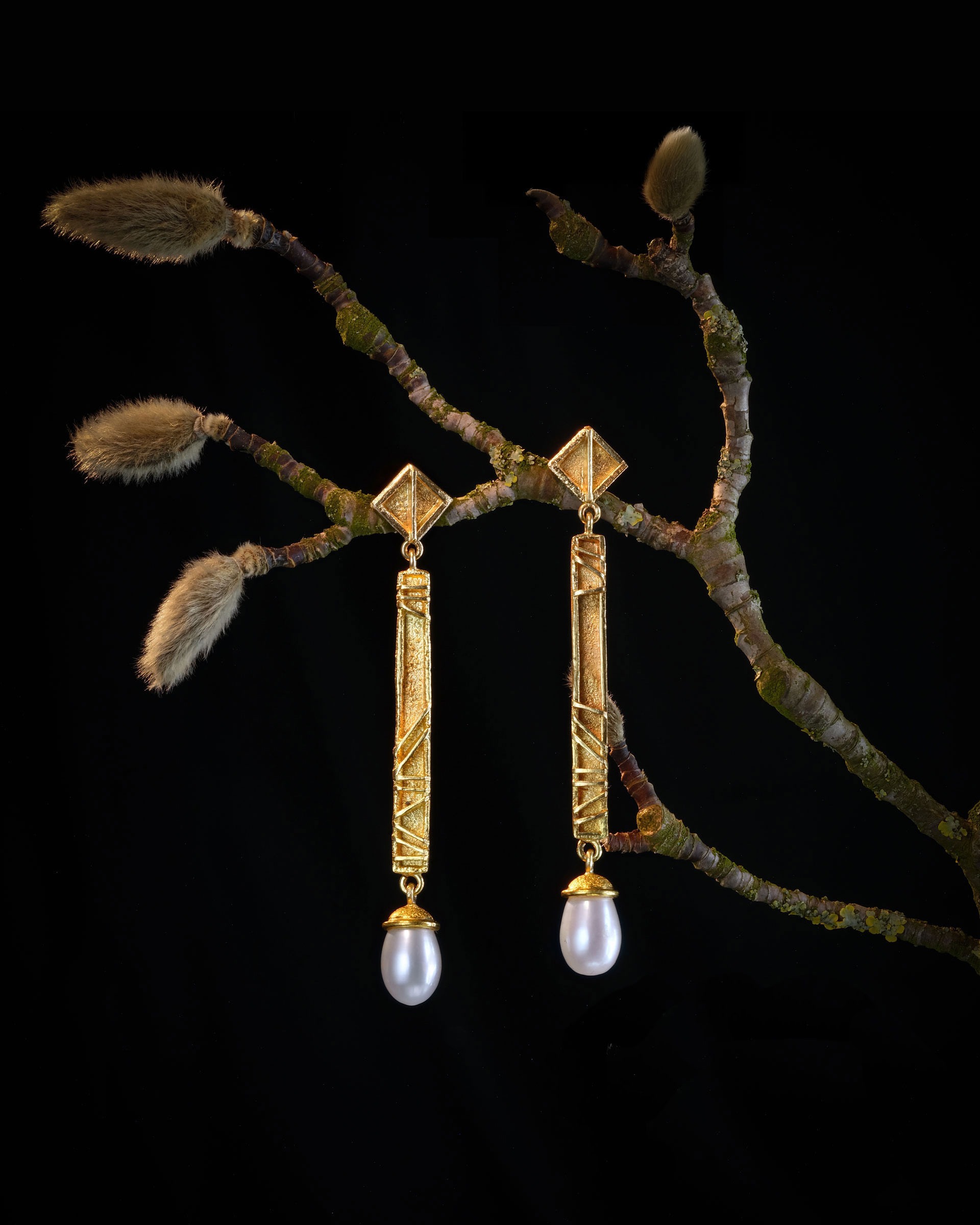 Ohrschmuck1_Ast_web2_4zu5