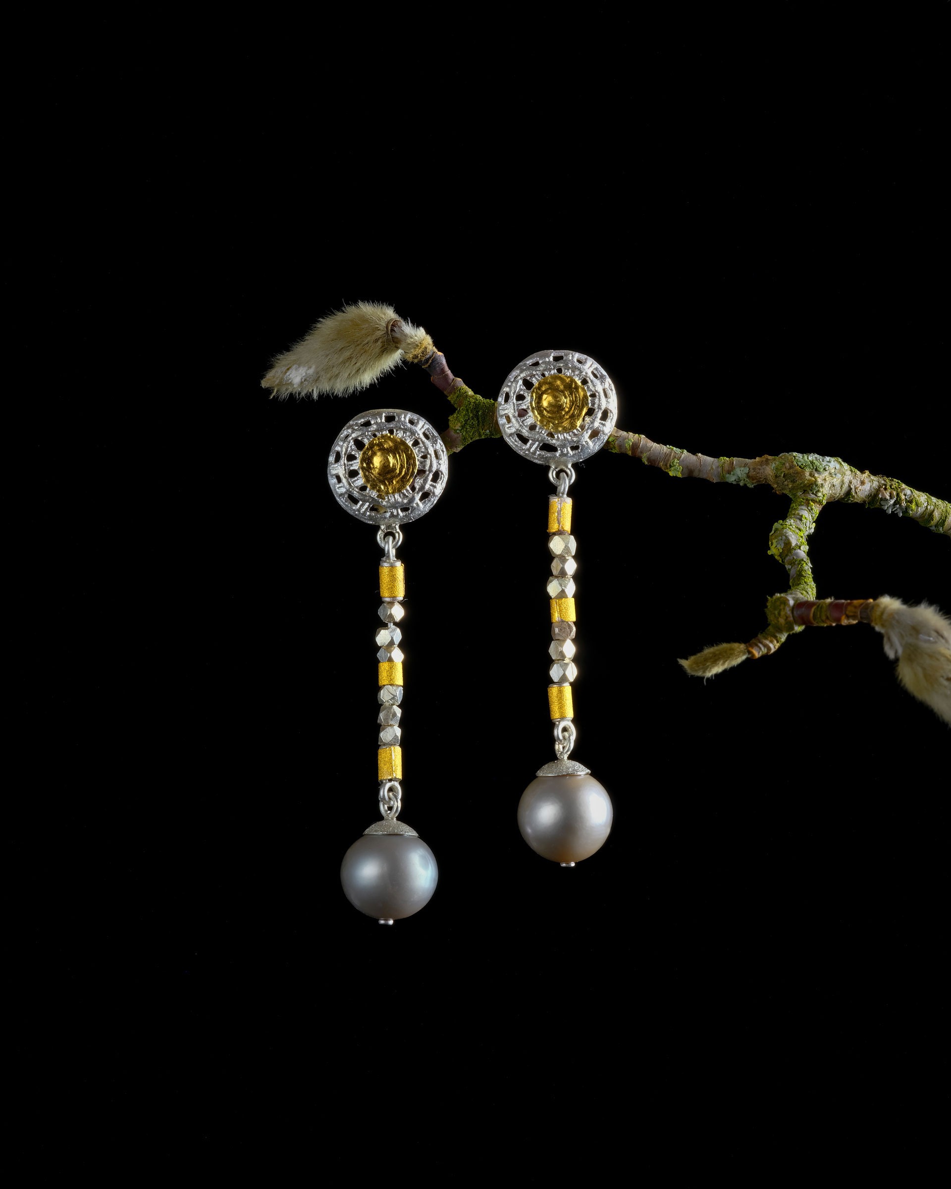 Ohrschmuck2_Ast_web2_4zu5